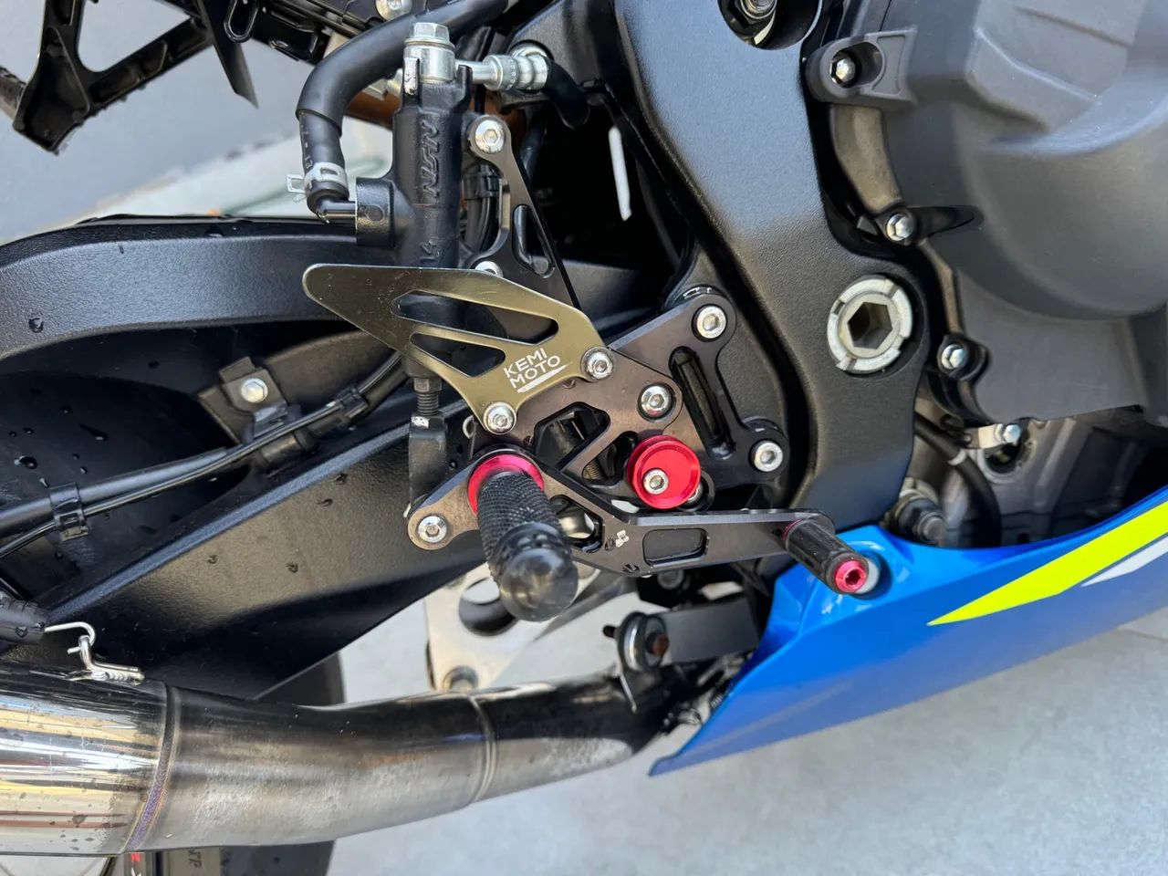 Srad 1000  vendo ou troco por gs1250 volto diferença avista - Foto 4