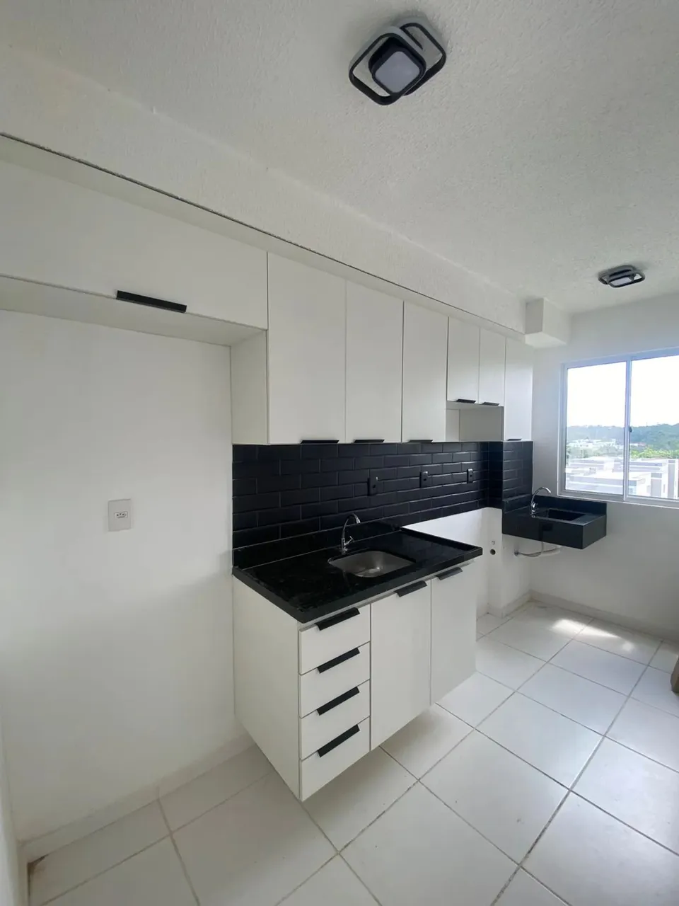 Imóvel para venda tem 42 metros quadrados com 2 quartos em Lírio do Vale - Manaus - AM