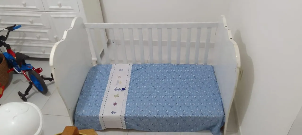 Berço de Bebê Branco