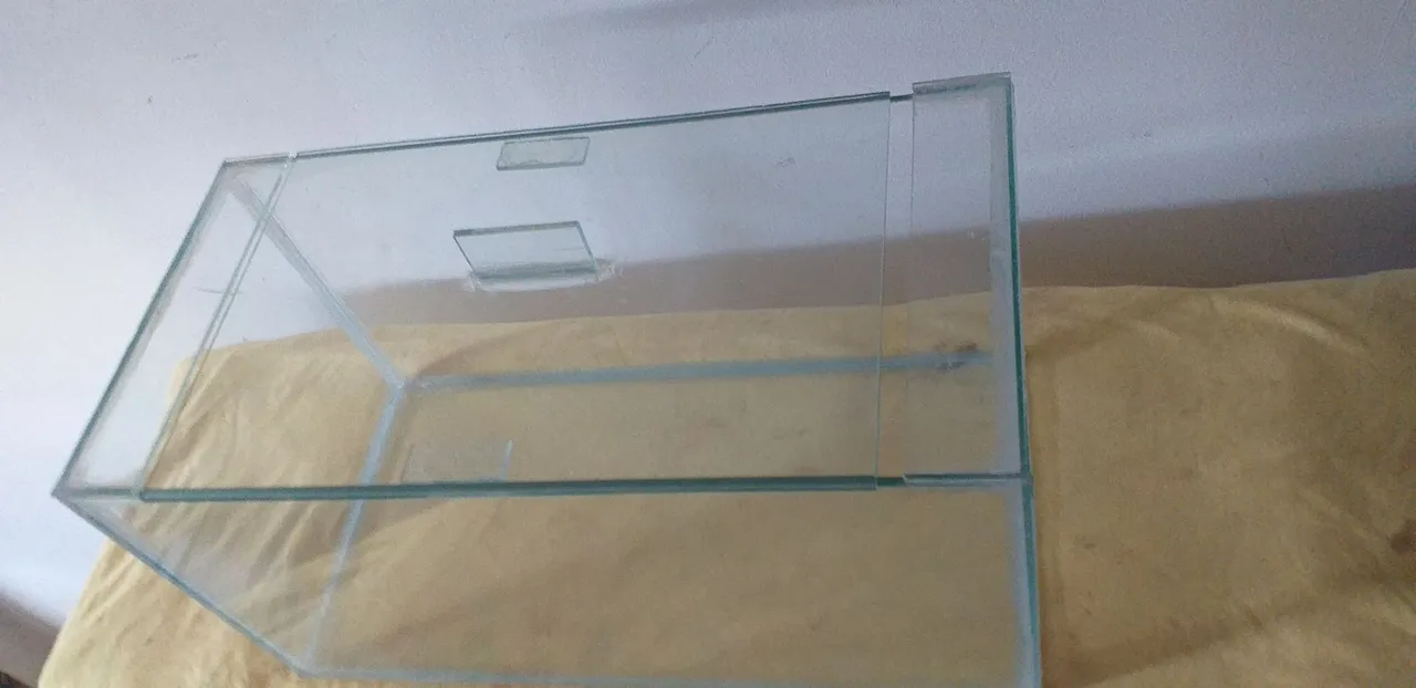Aquário 16 litros