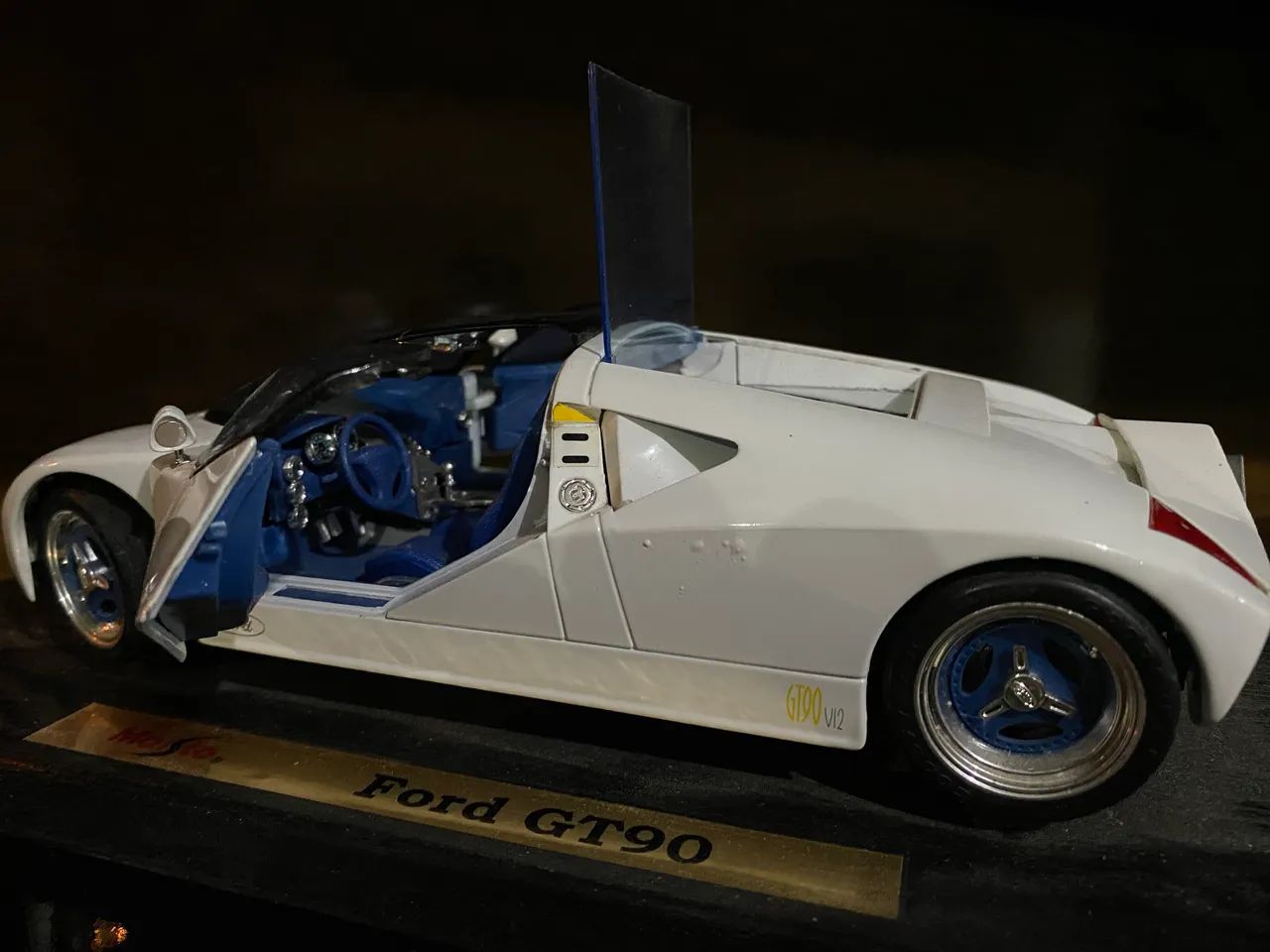 Ford GT90 Maisto 1/18 Antigo  - Foto 5