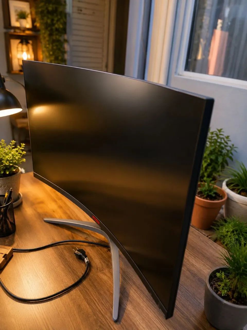 Monitor Gamer AOC Agon Curvo 165hz e 32 polegadas  - Foto 2