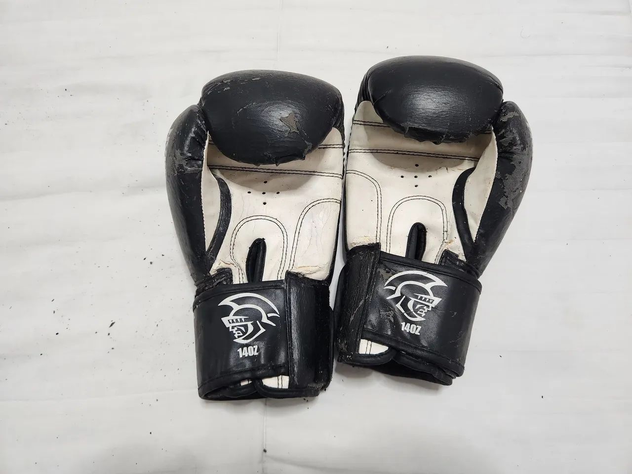 Luva de boxe ou muay thai Pretorian 14 oz - Foto 4