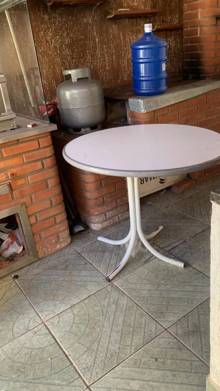 Mesa com Ótimo Custo-Benefício