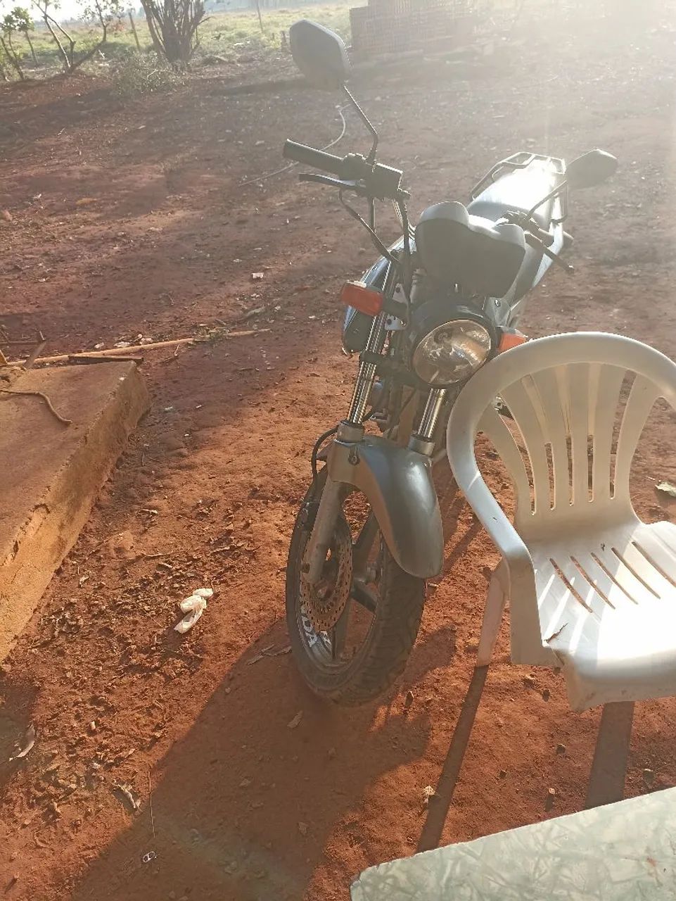 CBX 250  - Foto 4