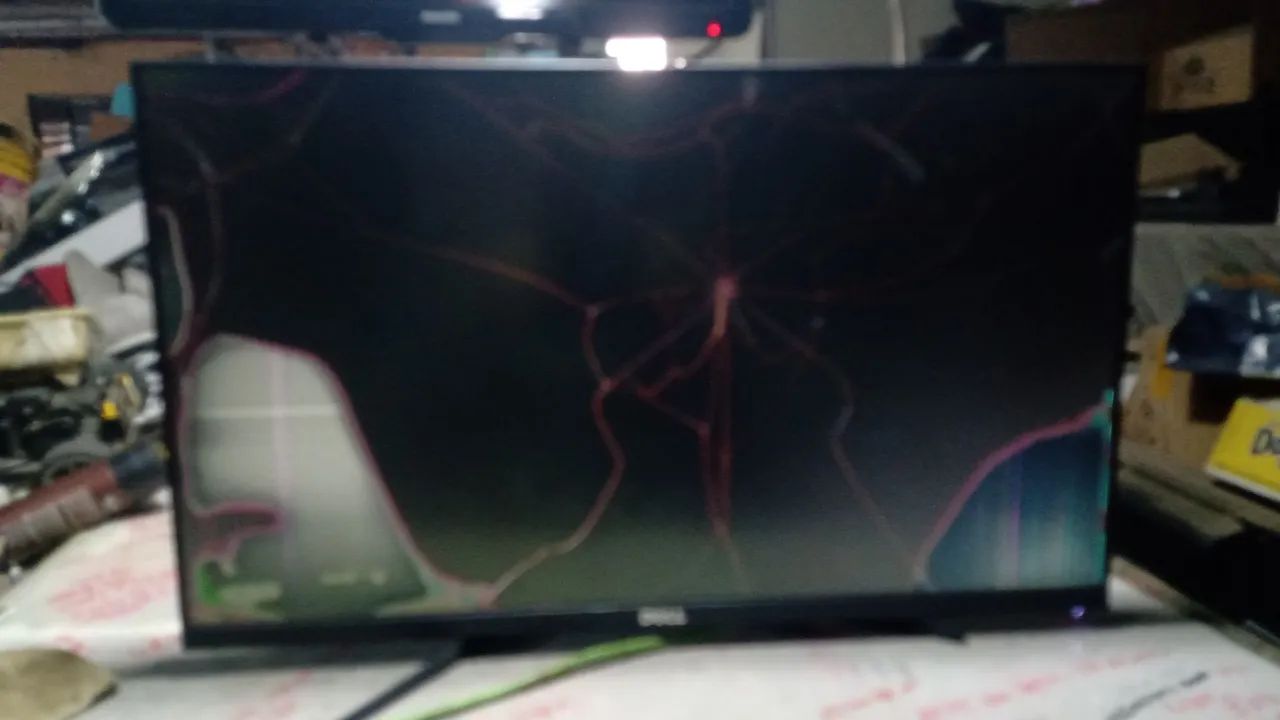Monitor Dell P2418HT com tela quebrada - Foto 2