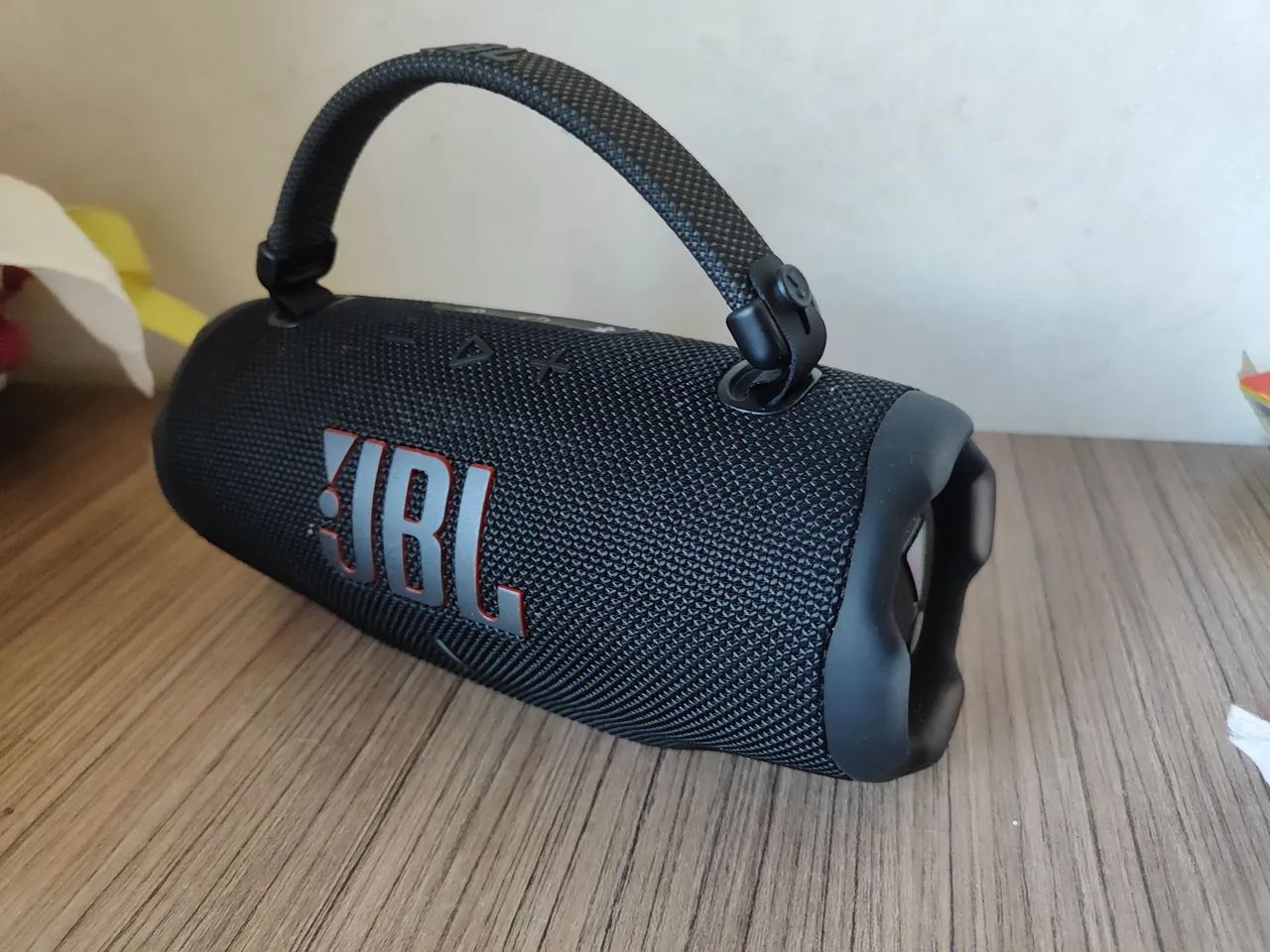 JBL charge6 