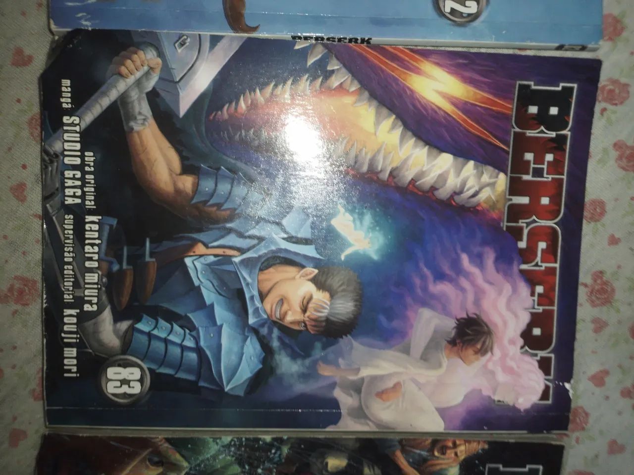 3 volumes de Berserk  - Foto 3