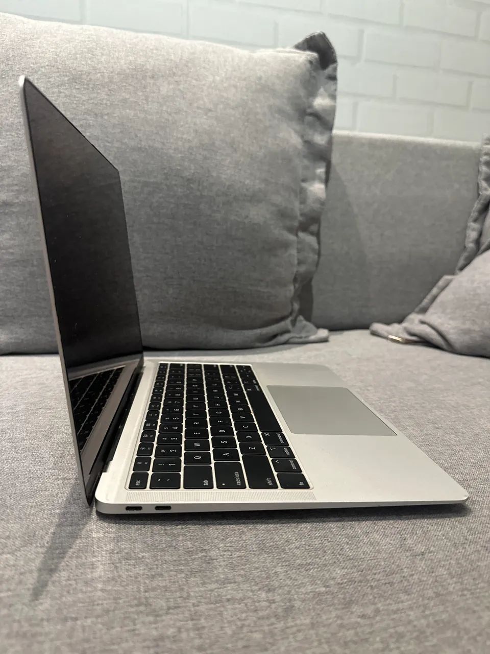 MacBook Air 13? 2018 | Intel i5 | 8GB RAM | SSD 128GB | Original