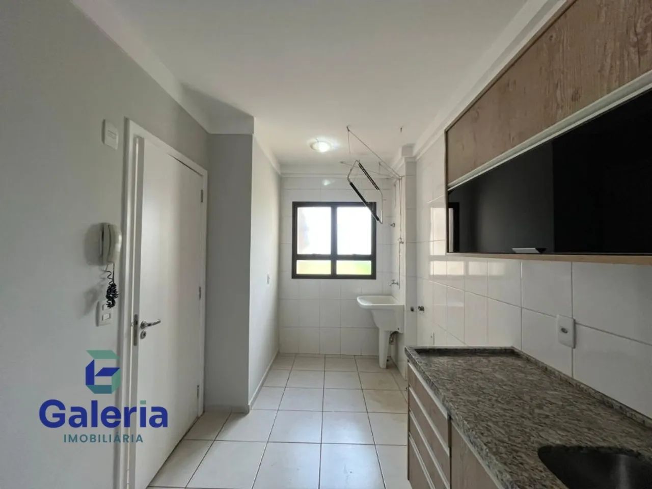 Apartamento com 3 quartos para alugar, 80m² - Nova Aliança