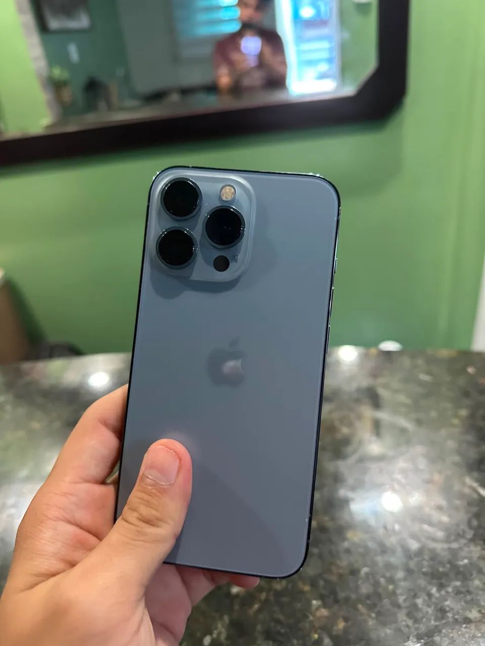 iPhone 13 pro 