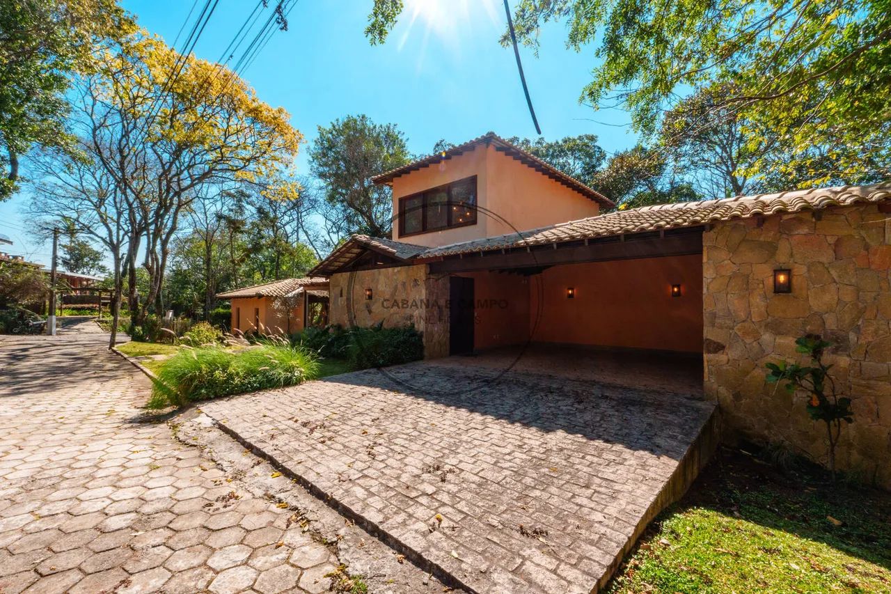 Refúgio Sofisticado no Clube da Montanha: Casa com Piscina e Vista - Foto 3