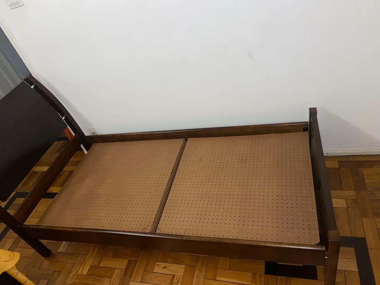 Cama madeira maciça