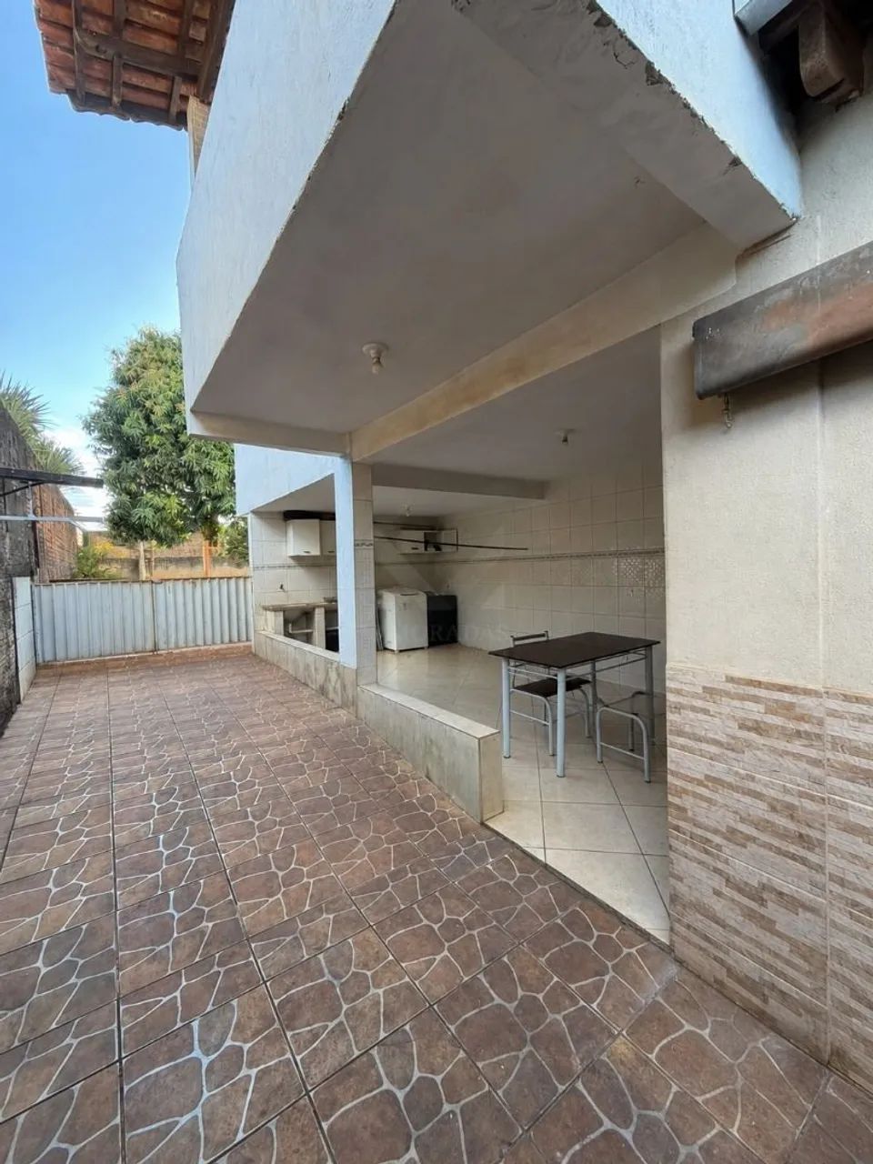Casa 6Q no Centro de Nerópolis - Foto 4