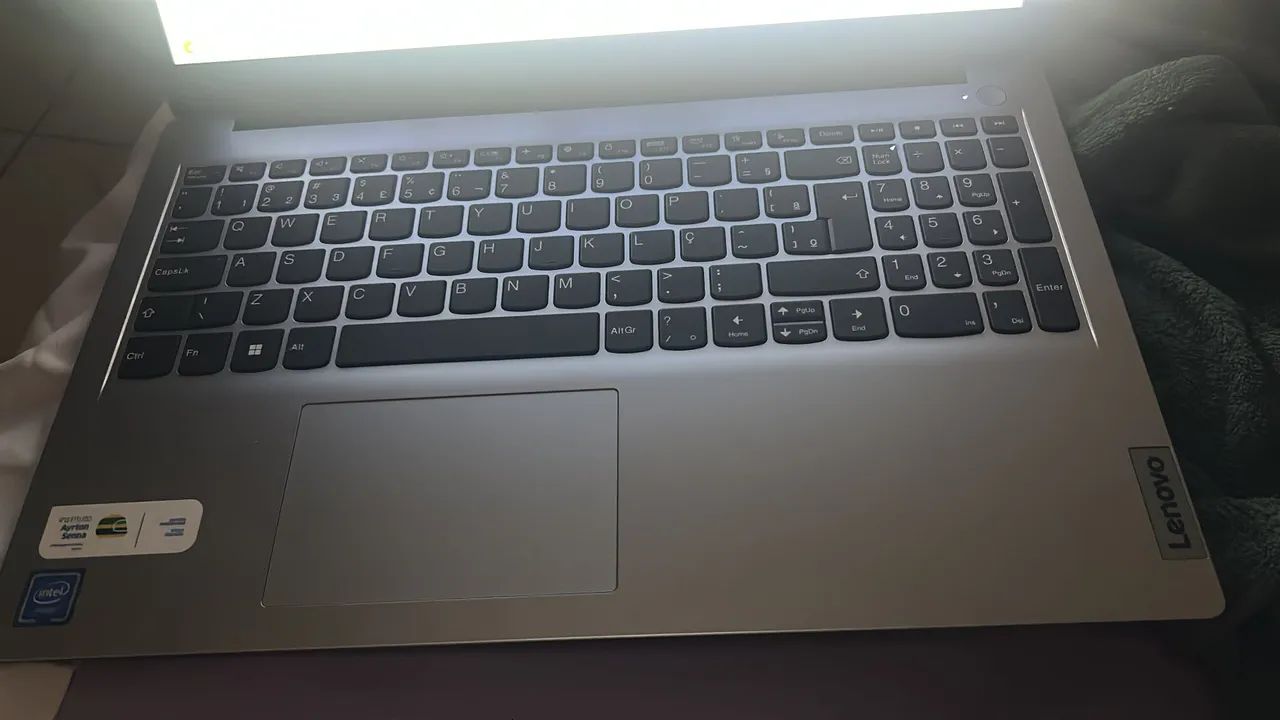 Notebook Lenovo 