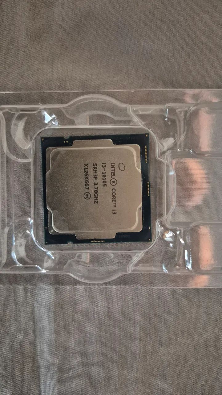 Processador Intel Core I3-10105, 3.7Ghz, com gráficos integrados (Intel UHD Graphics 630)