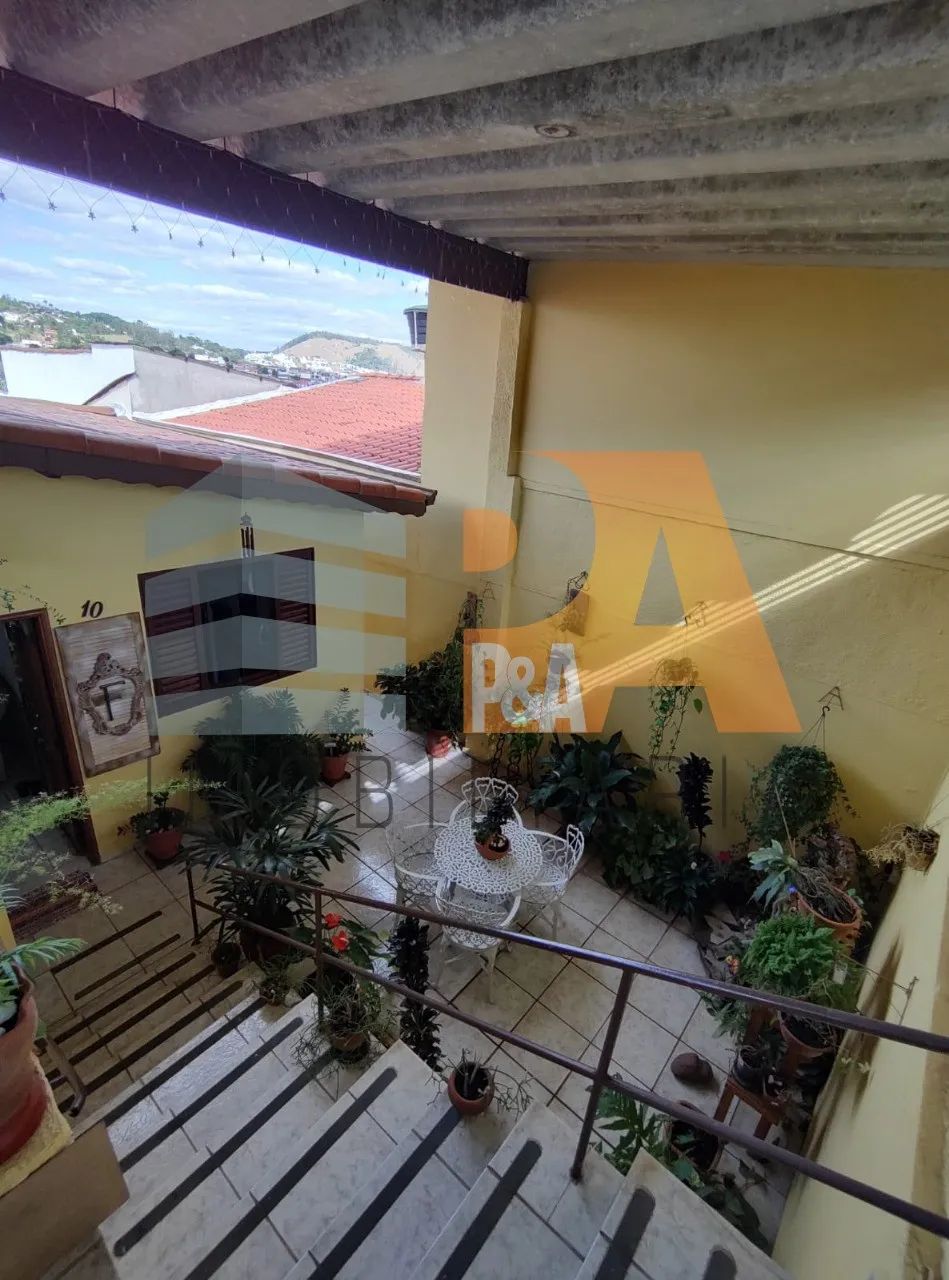 CASA RESIDENCIAL em Pedreira - SP, Vila Monte Alegre