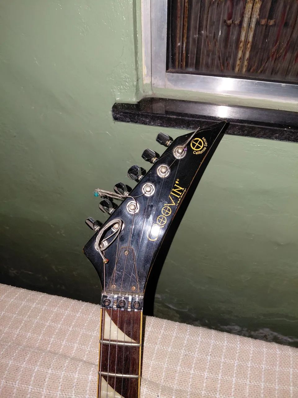 Guitarra Groovin GJA 200 - Foto 4