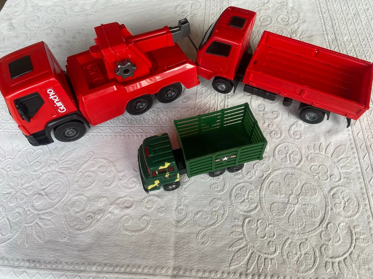 3 brinquedos, em ótimo estado - Foto 5