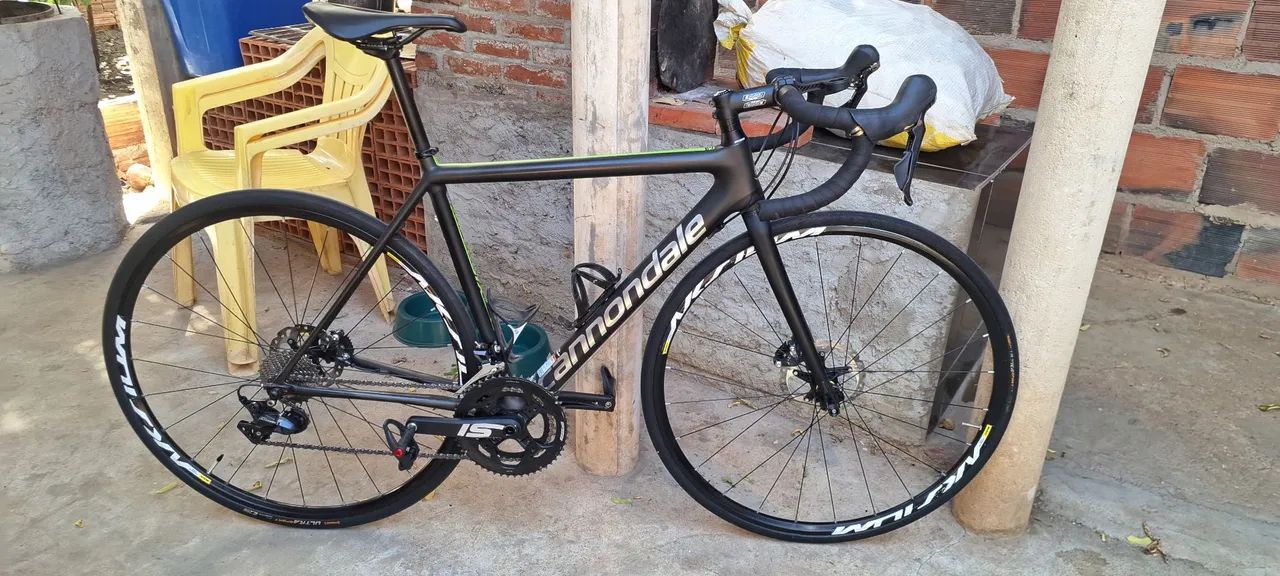 Bicicleta speed cannondale supersix evo disc 