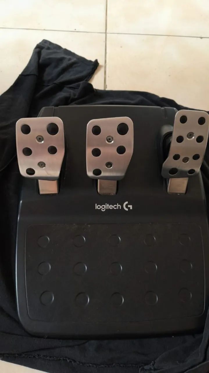 Volante Logitech G920 + Pedais + Câmbio Shifter  - Foto 4