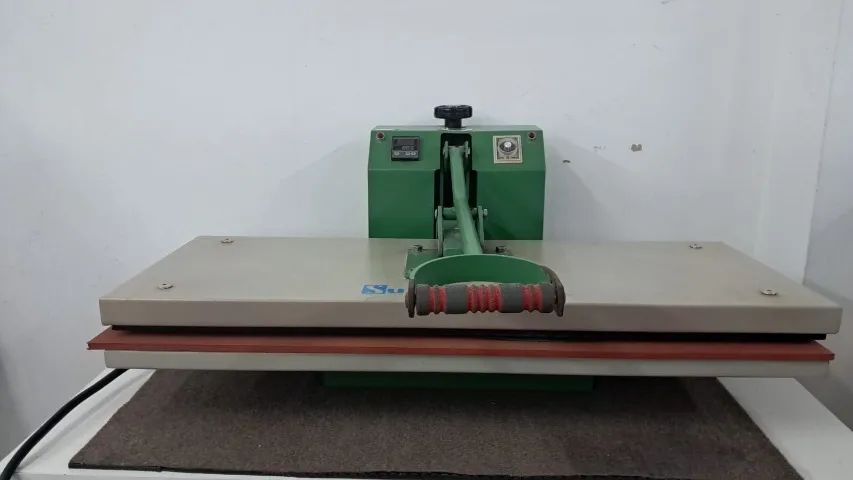 Prensa Térmica Manual Sun Special 1800W (SS-82) - 220V