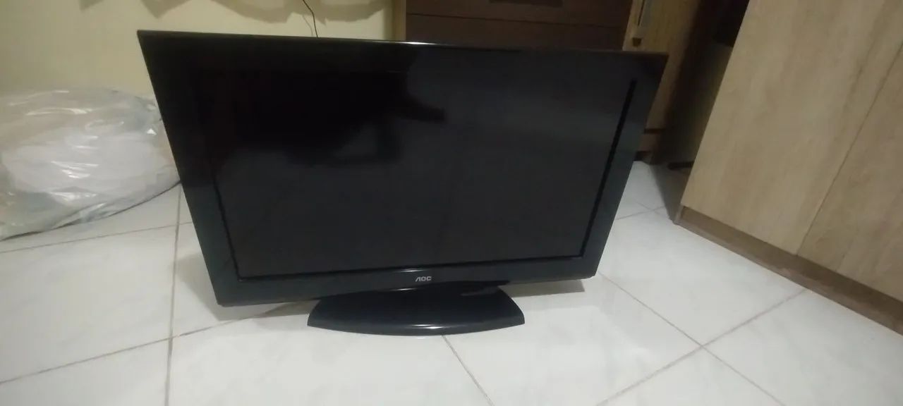 Vendo TV AOC 32 polegadas 
