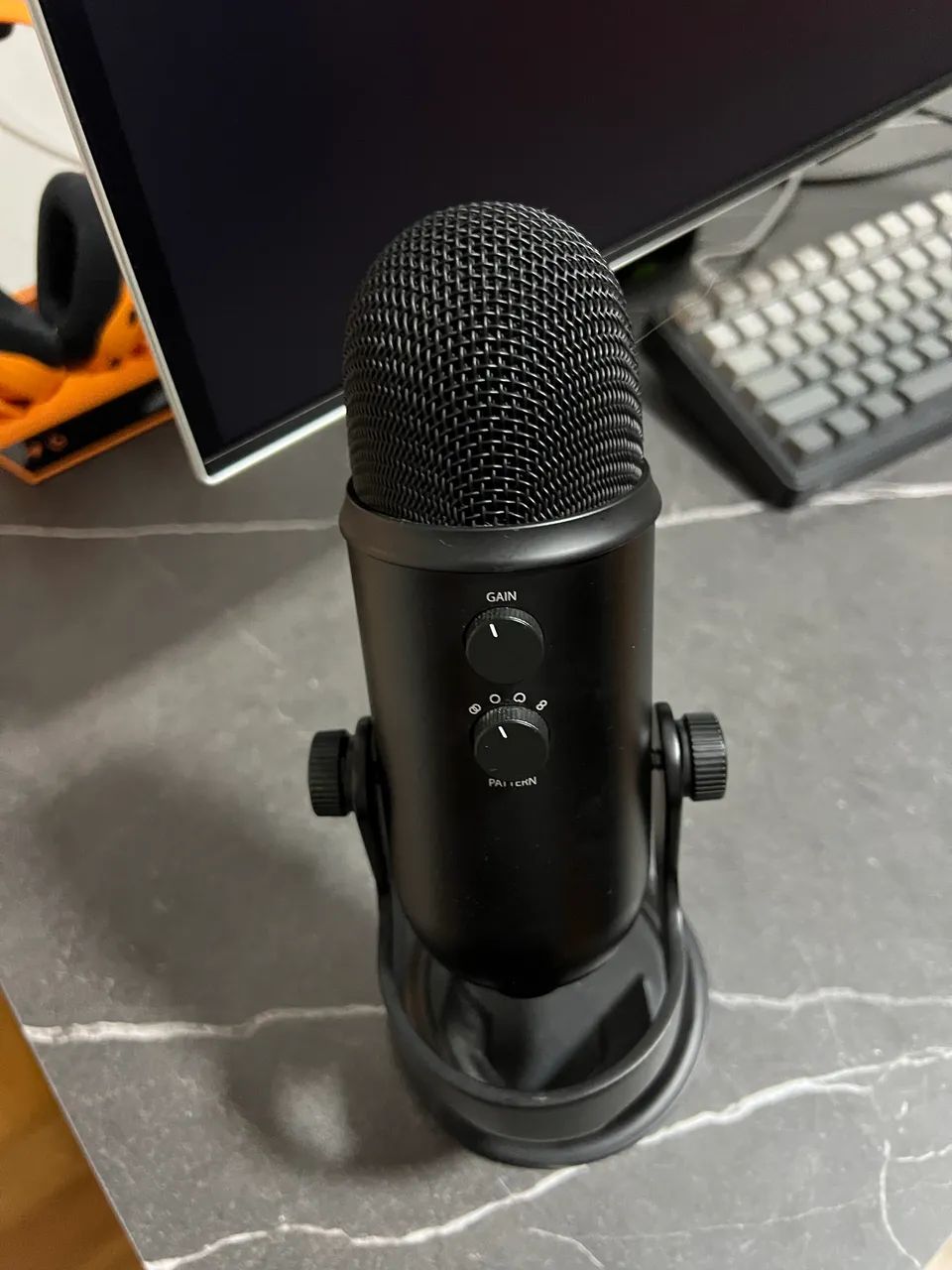 Microfone Usb Blue Yeti - Edição Blackout  - Foto 2