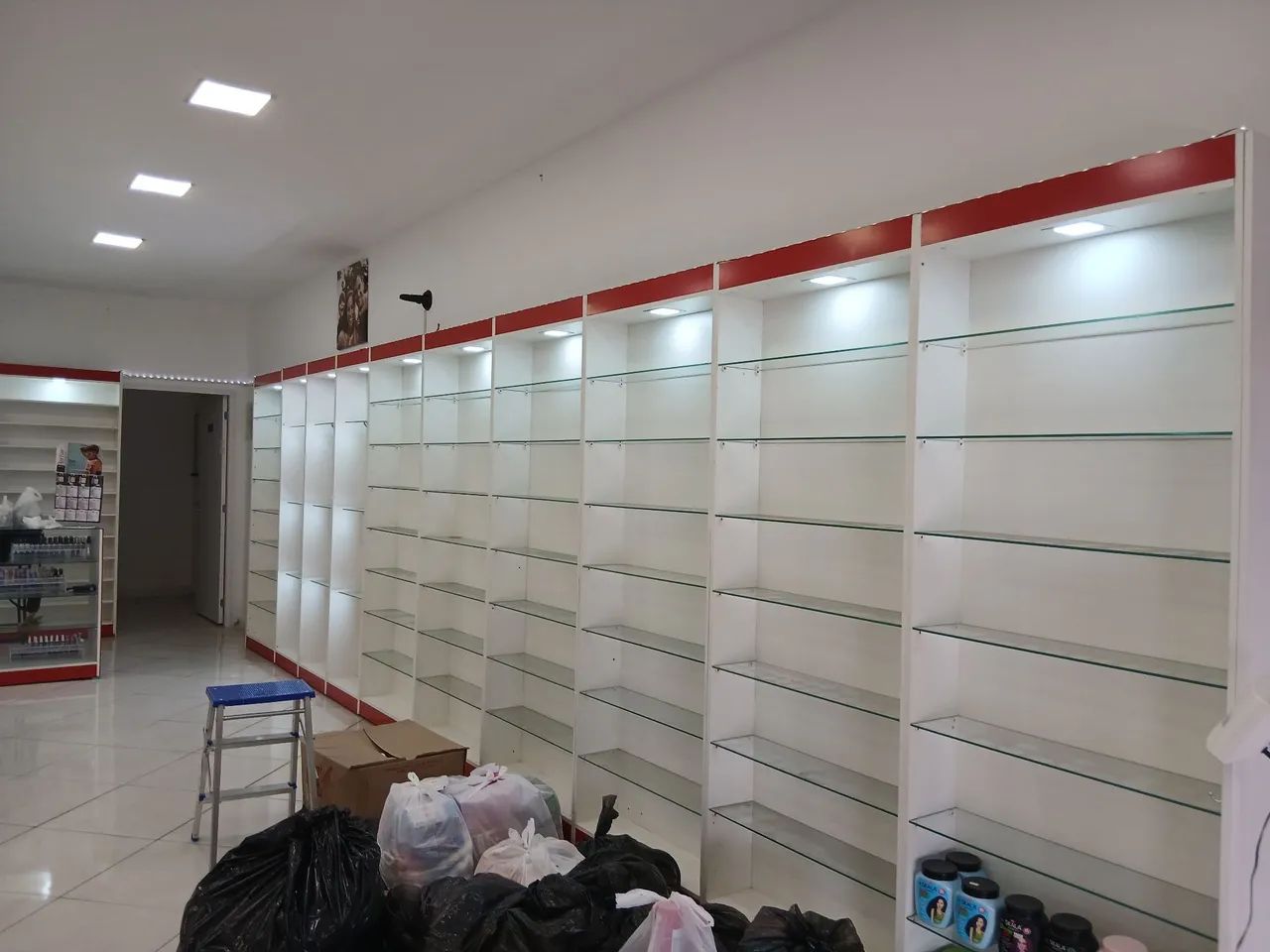 Móveis para Drogaria completo  - Foto 5