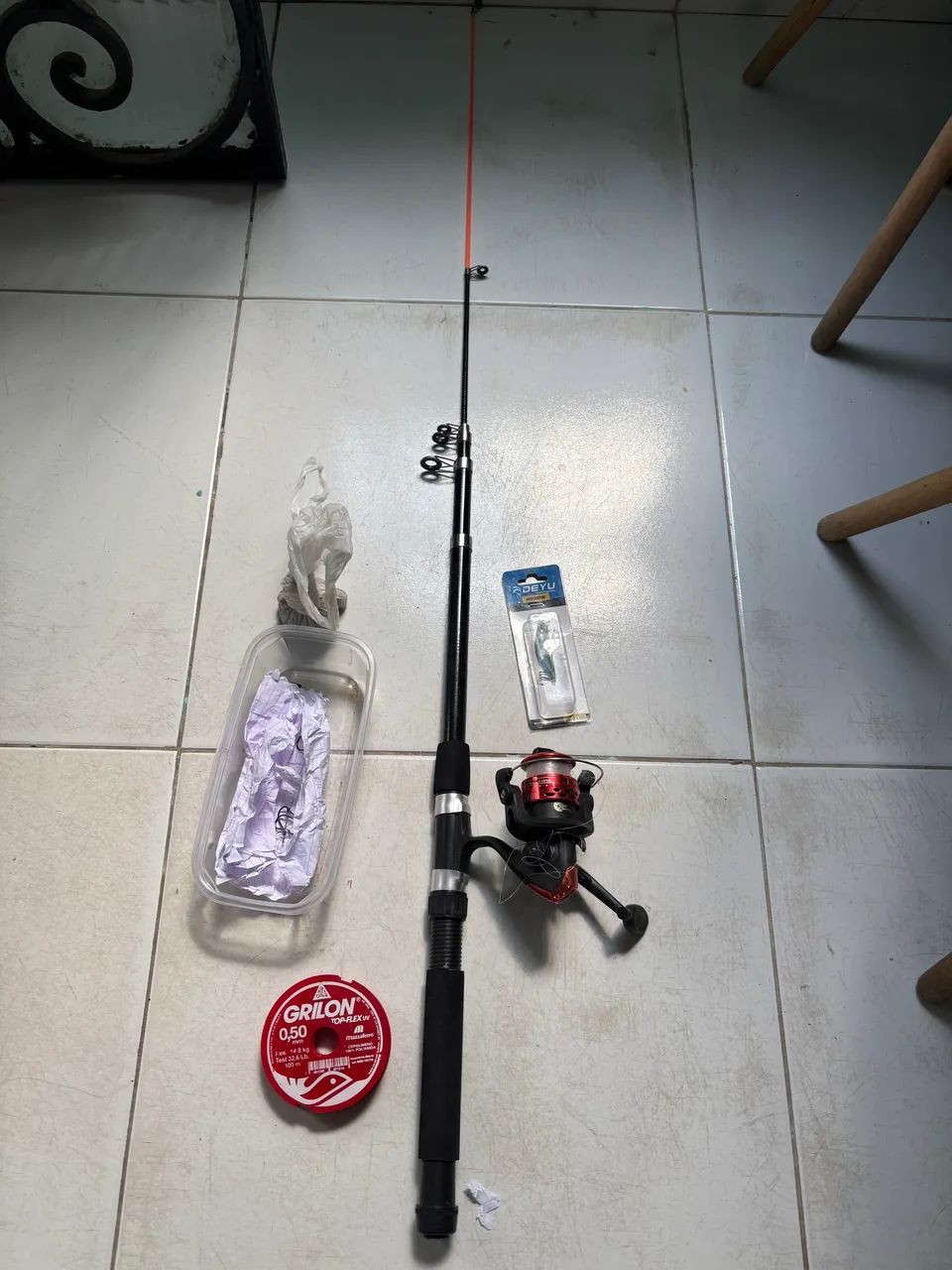 Vara de pesca e molinete - Foto 3