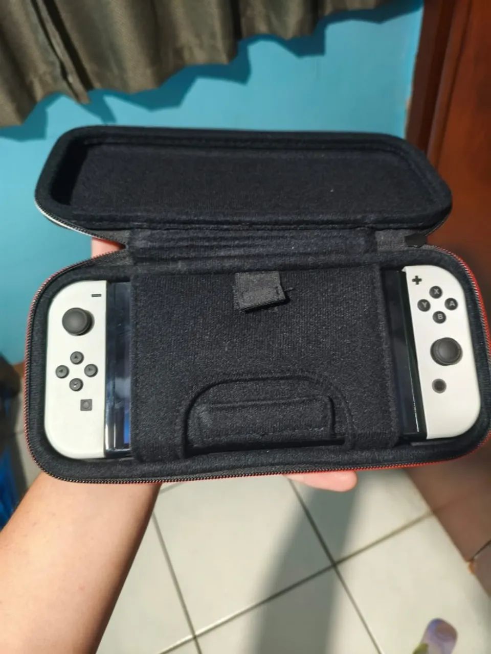 Nintendo Switch Oled Desbloqueado + Case - Foto 2