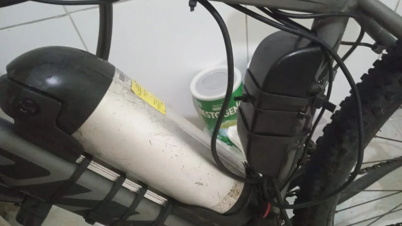 Bicleta eletrica + kit sem a Bateria 