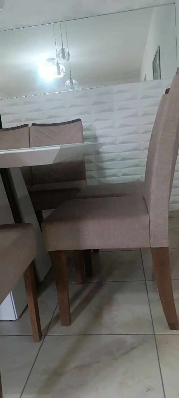 Mesa 1,40 x 1,40 com 8 cadeiras - Foto 3