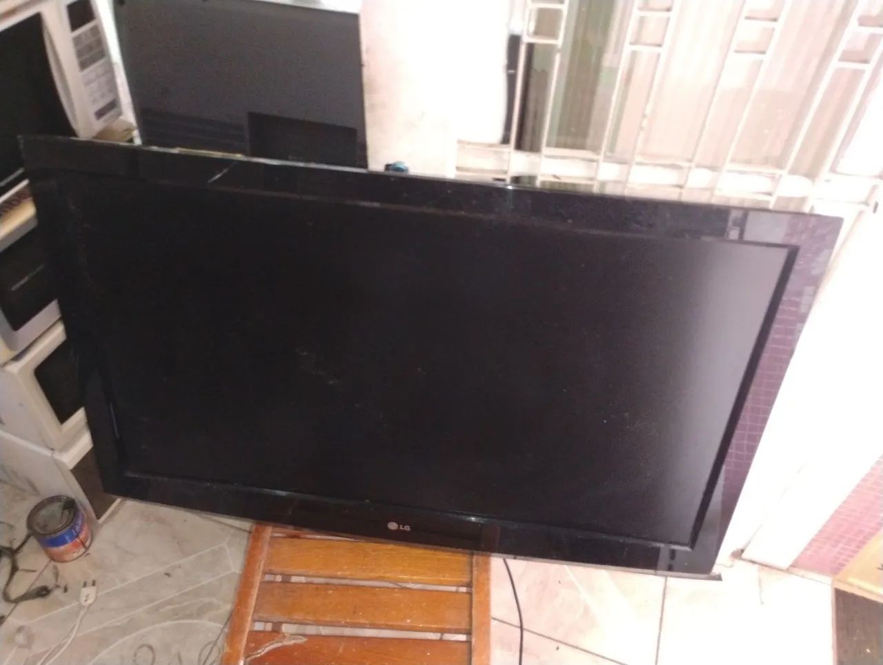 TV LCD LG 42 Polegadas Modelo 42LB9RTA Defeito liga tem som não abre imagem - Foto 3