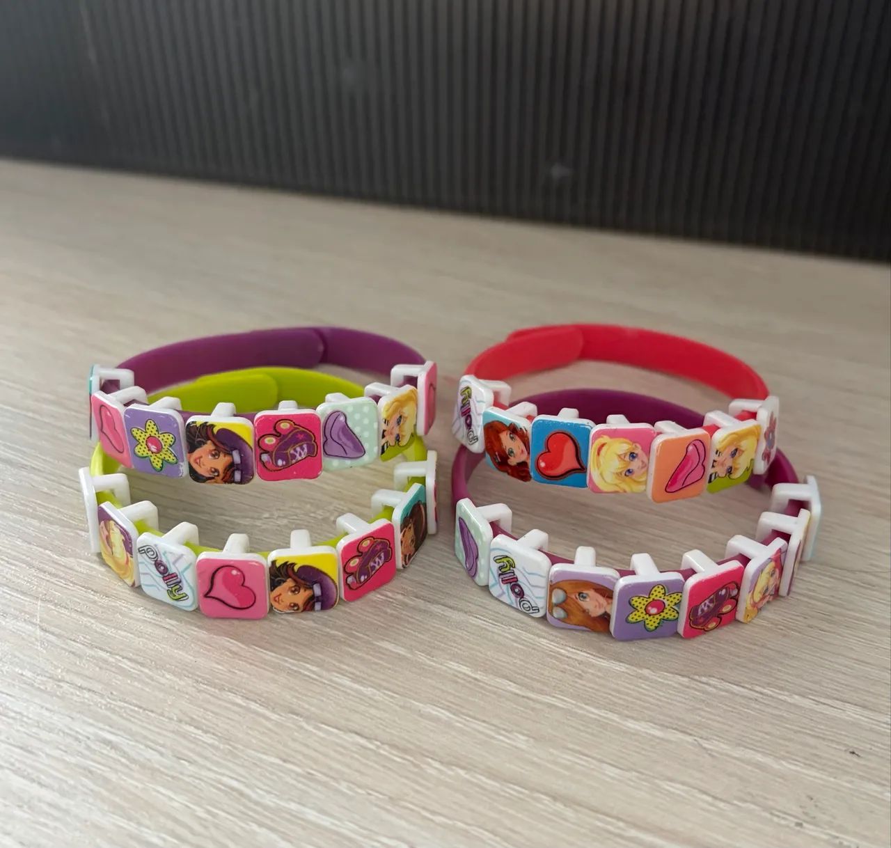 Pulseiras da Polly 