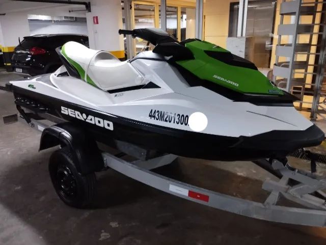 Jetsky GTI 130 2013 - 142 hrs - Excelente estado de conservação  - Foto 3
