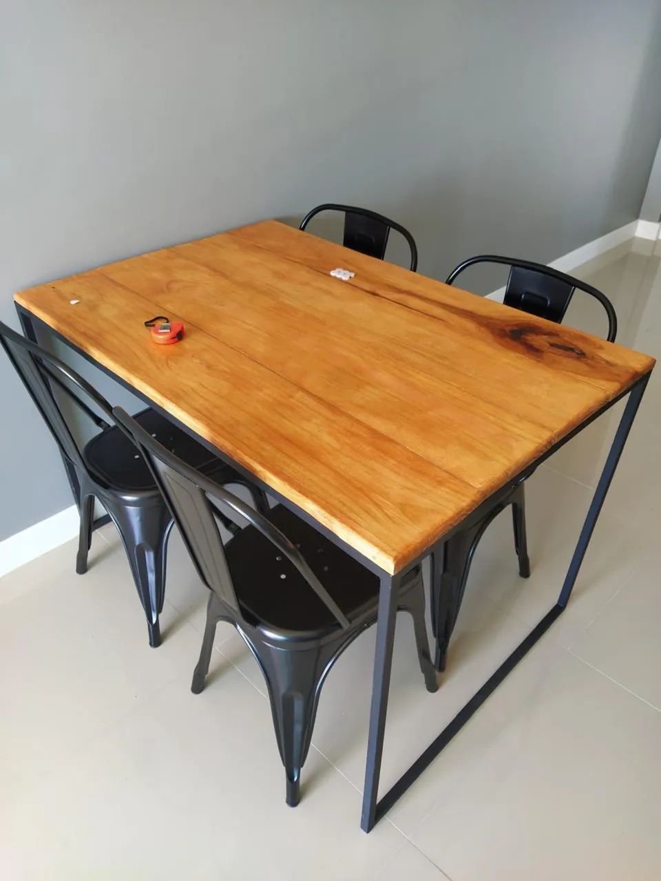 Industrial table65171911839363120