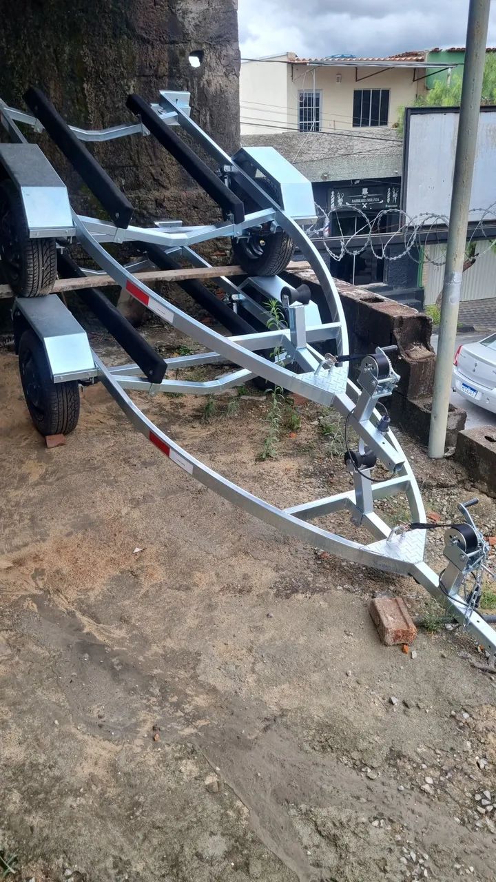 Carretinha para jet isk spark galvanizada nova  - Foto 5