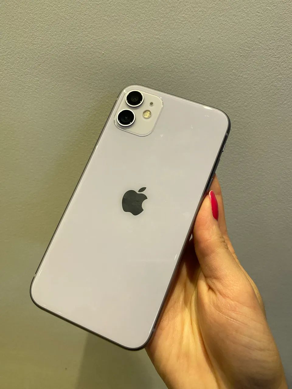 iPhone 11 Roxo