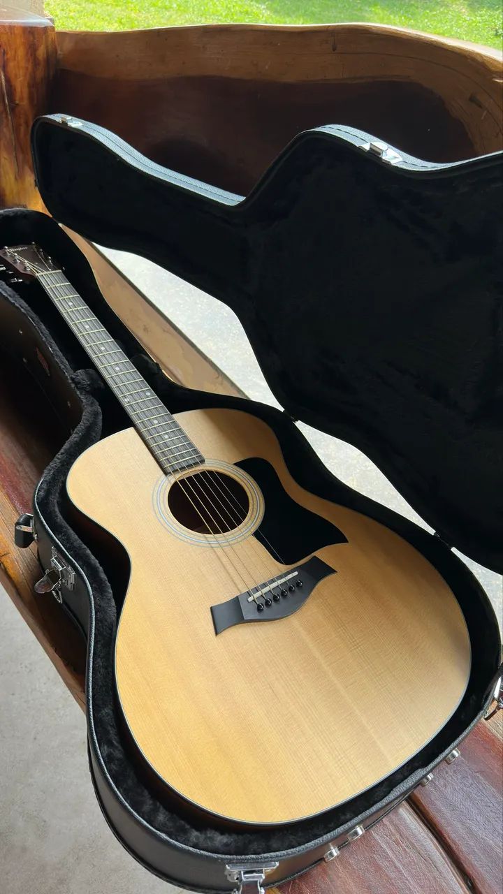 Violão Taylor 114e como novo com case - Foto 3