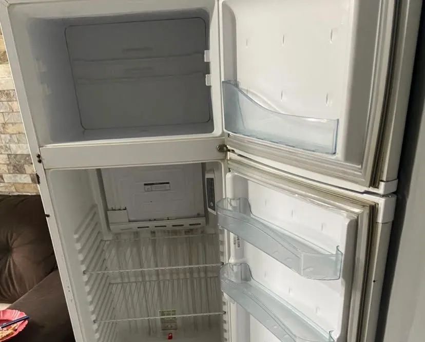 VENDO GELADEIRA 