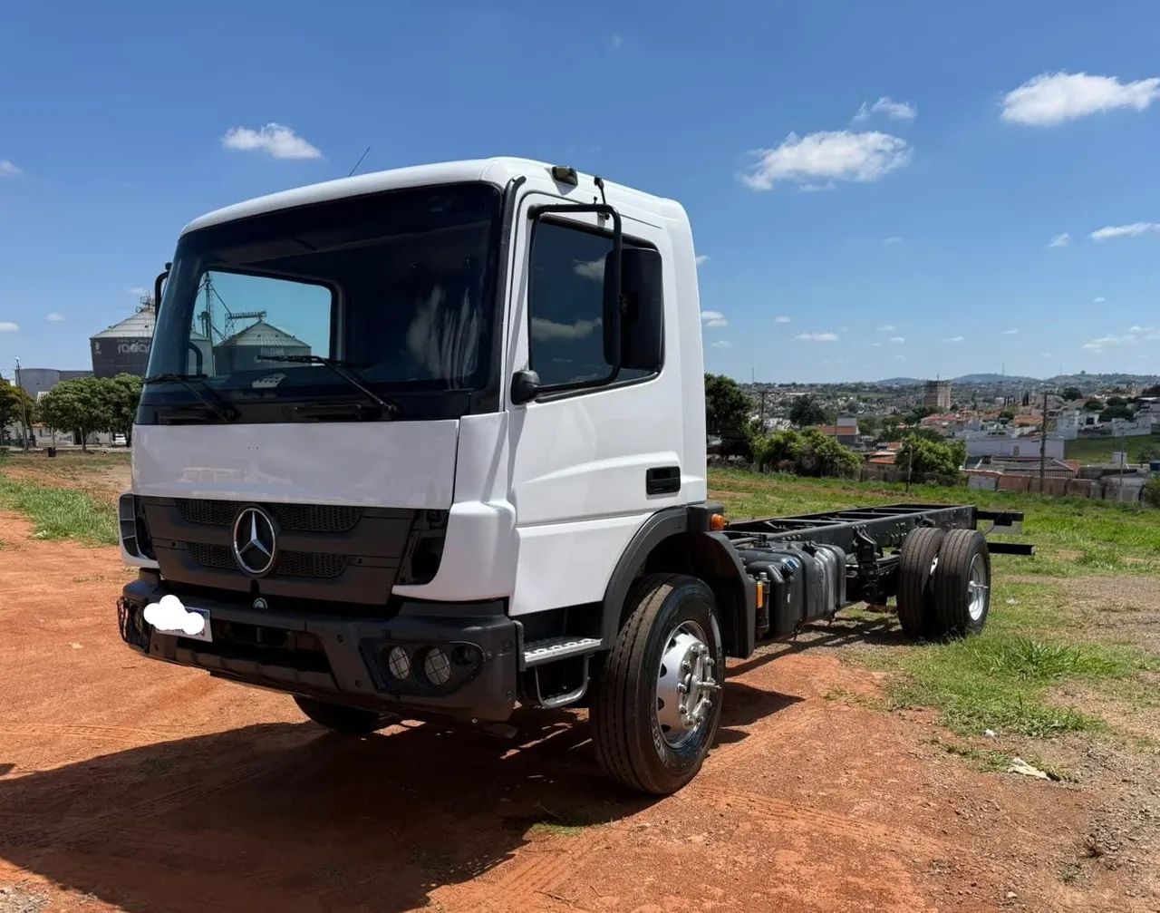 Atego 1719 - Foto 4