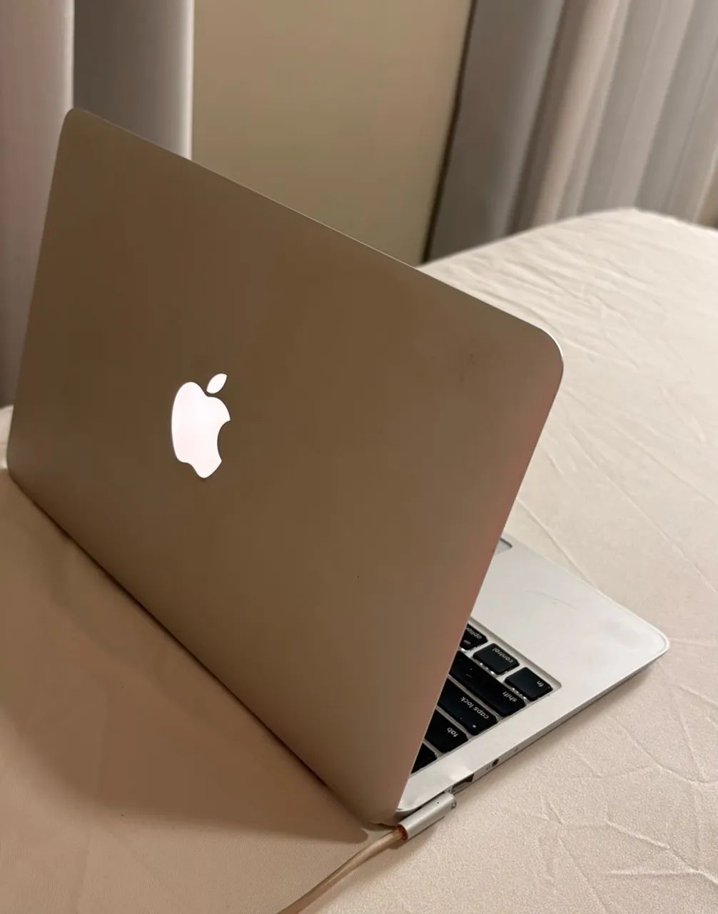 MacBook Air 11 polegadas A1370 - Notebooks - Asa Sul, Brasília