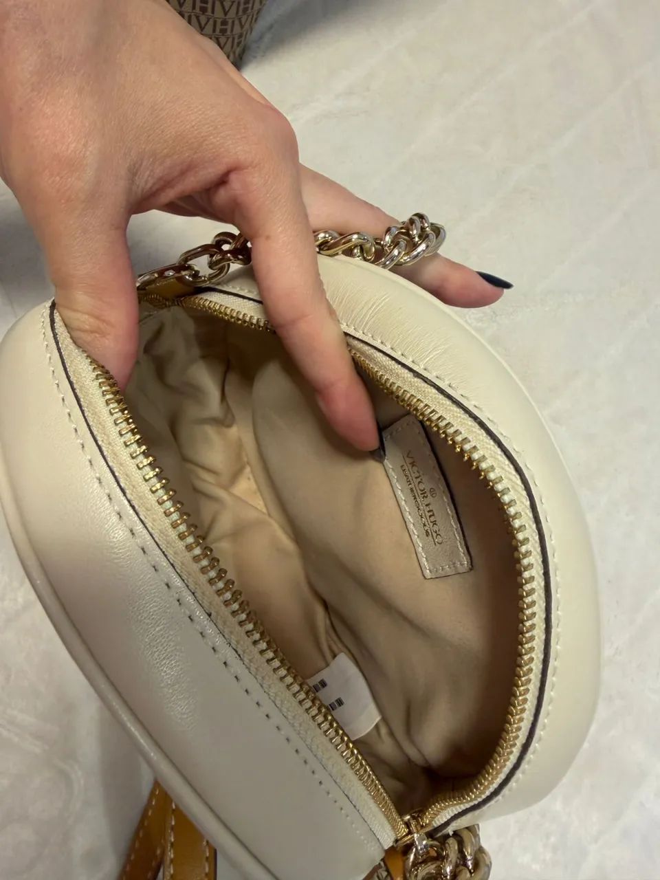 Bolsa Victor Hugo impecável  - Foto 2