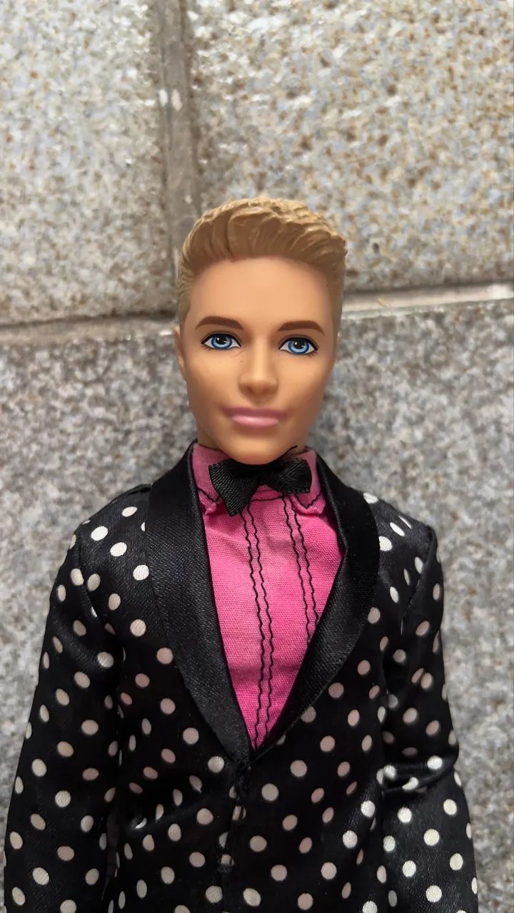 Boneco Ken - Foto 2