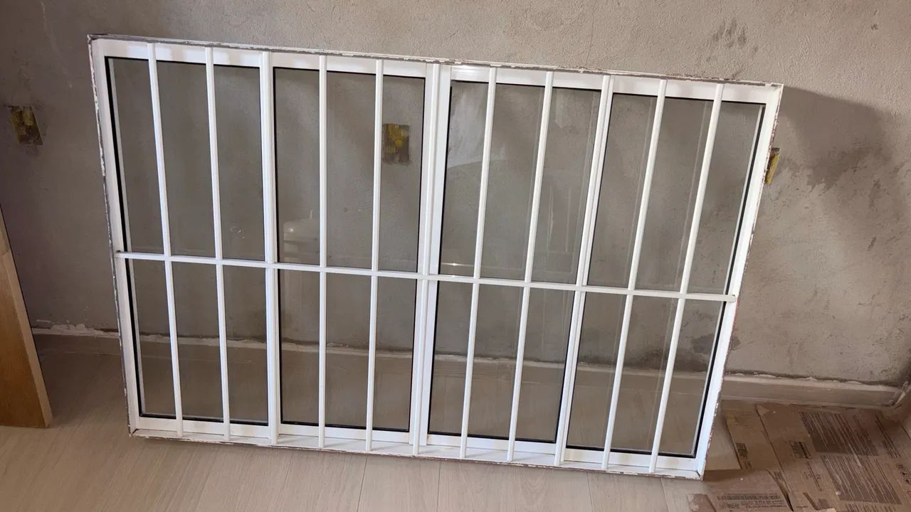 Janela De Alumínio De Correr 120x200cm Com Grade 4 Folhas Branco - Foto 3