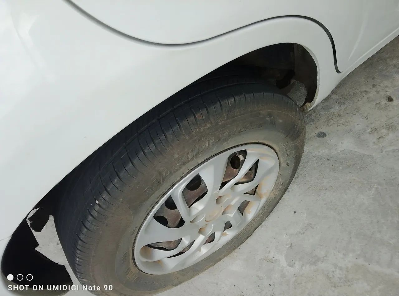 Fiat Uno Attractive 1.0 EVO Fire Flex 8V 5P 2021 - Foto 4