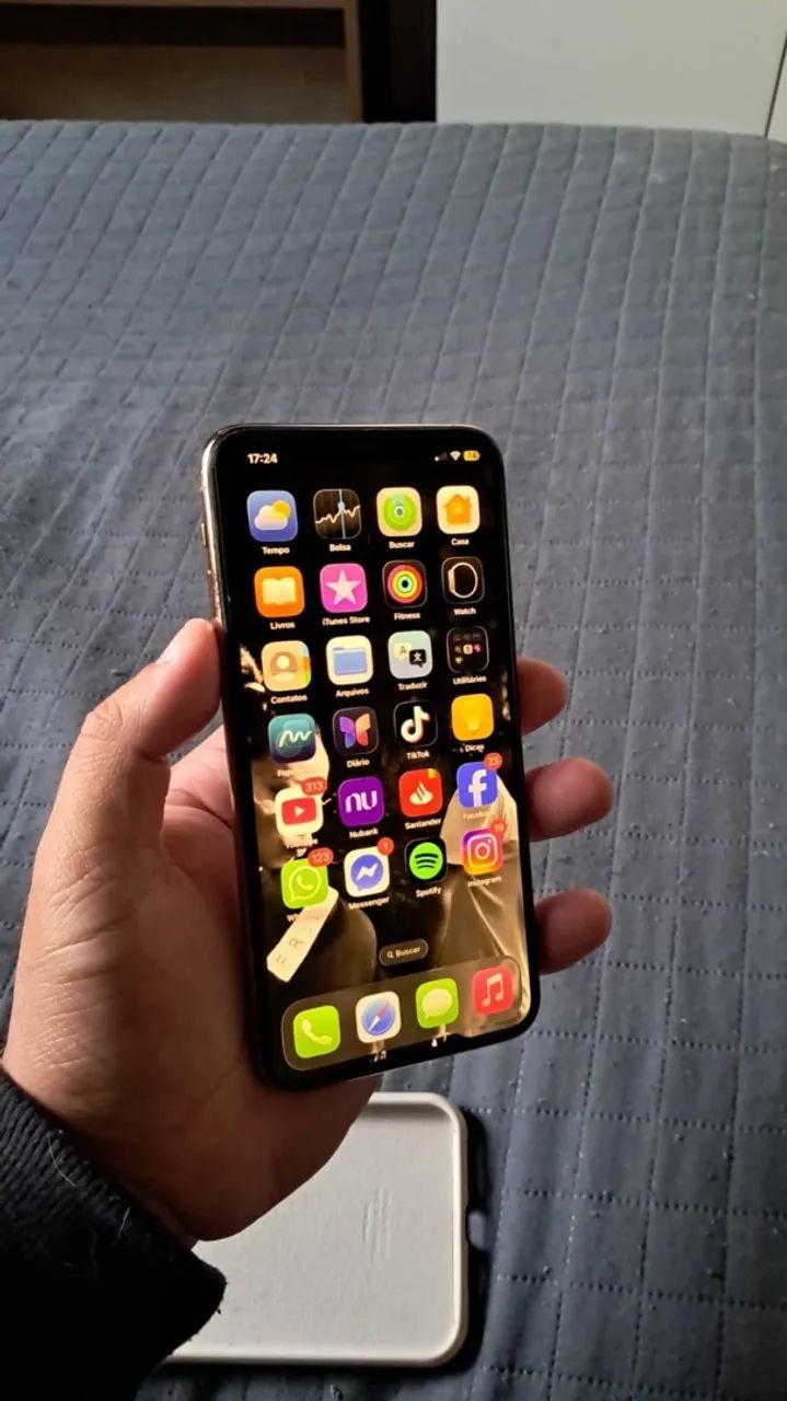 Vende se iPhone 11 Pro Max 64 gigas  - Foto 2
