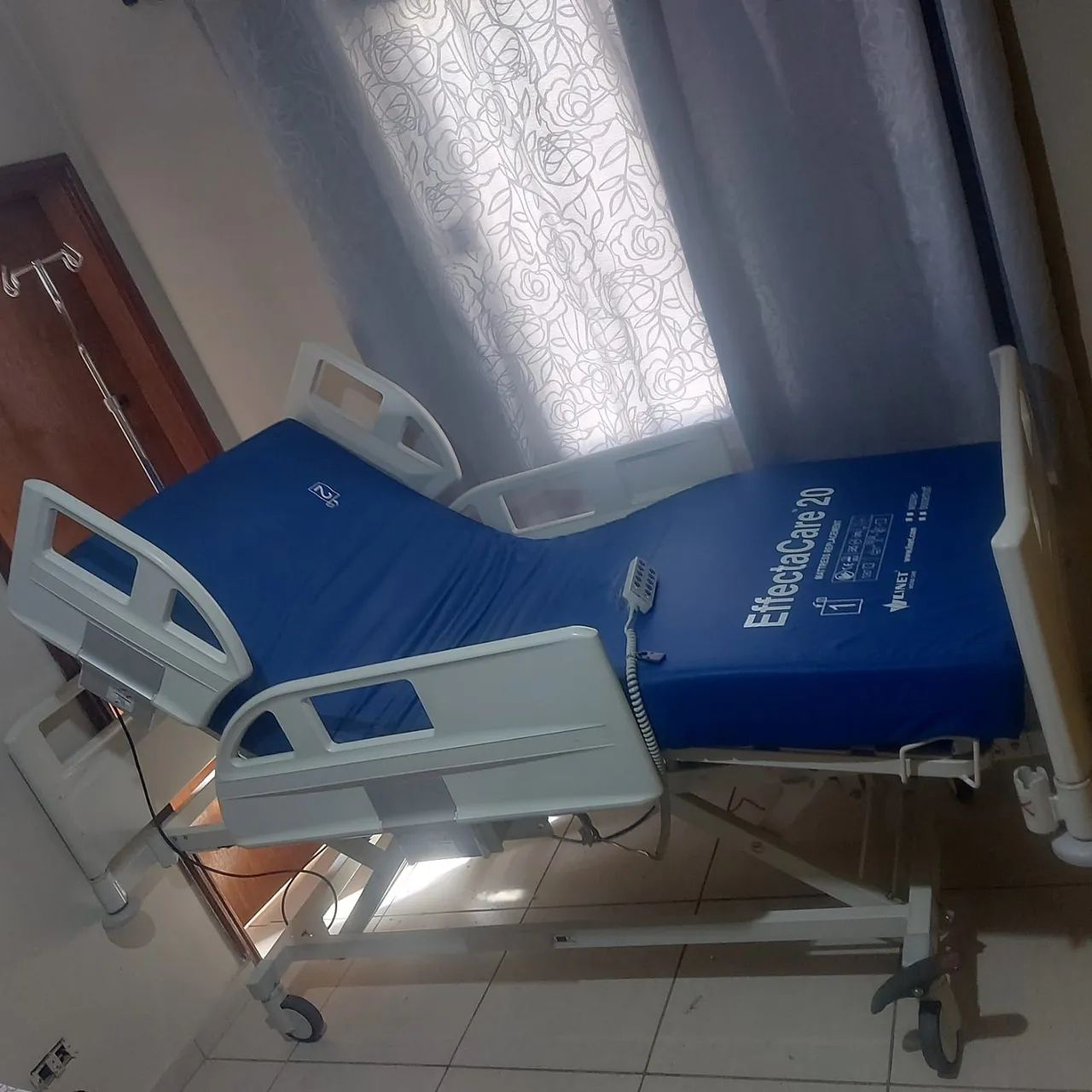 Cama hospitalar elétrica  - Foto 2