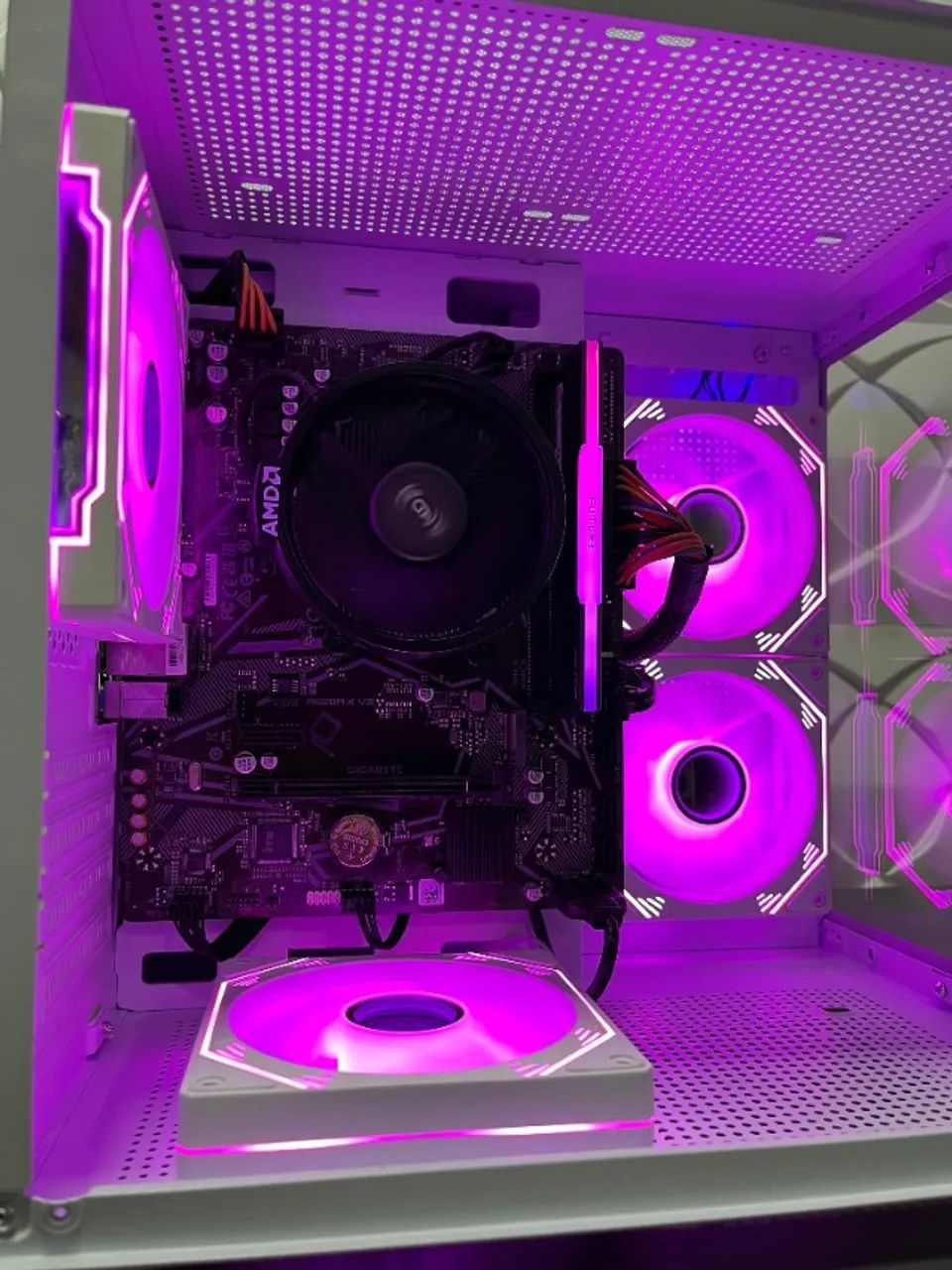 PC Gamer AMD Ryzen 5 5600GT Novo - Loja Física Thunder - Em até